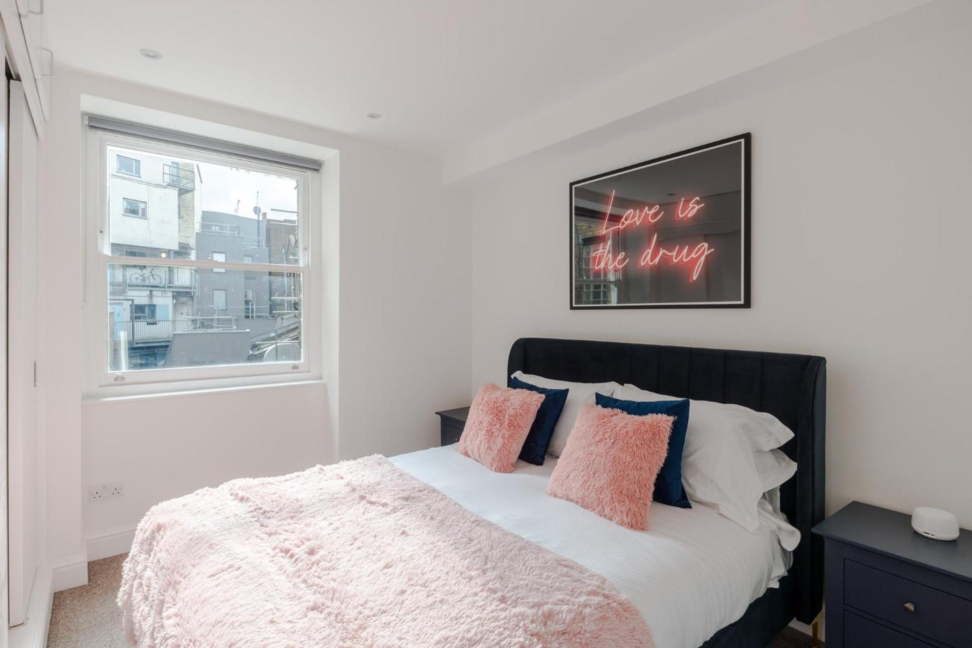 The Sensual Breeze - Fitzrovia - Frankie Says Londres Exterior foto